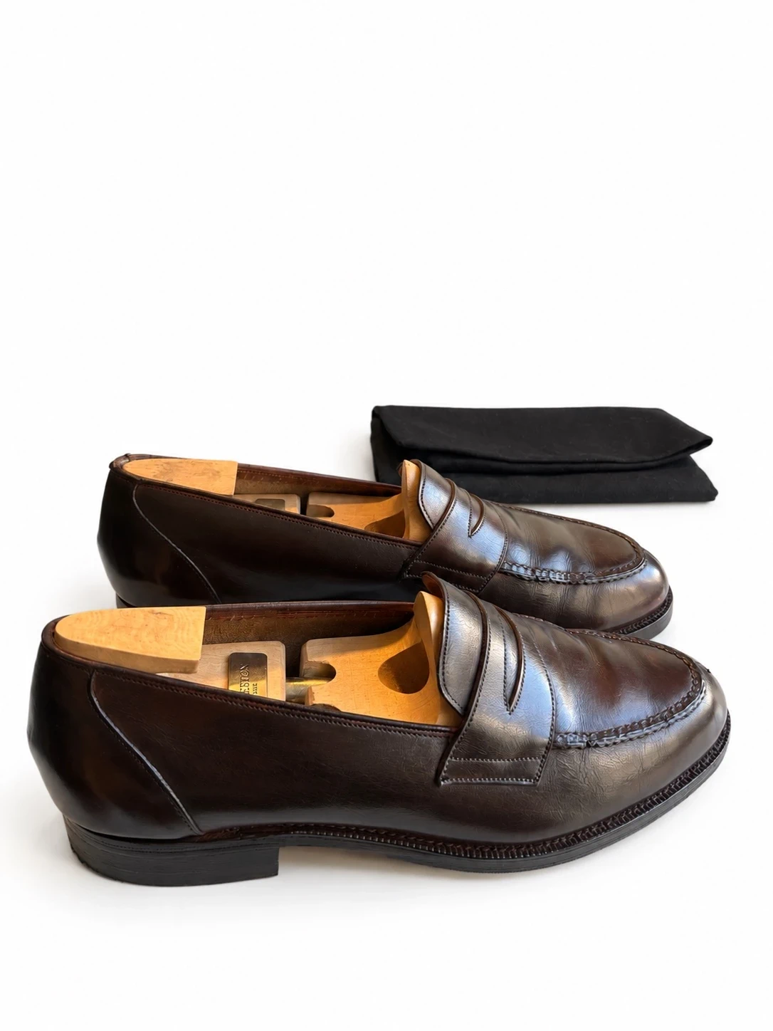 Church’s Habillés, size 40 EU